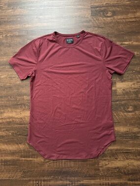 Cuts Clothing AO Elongated Red Curved Short Sleeve Shirt NWOT